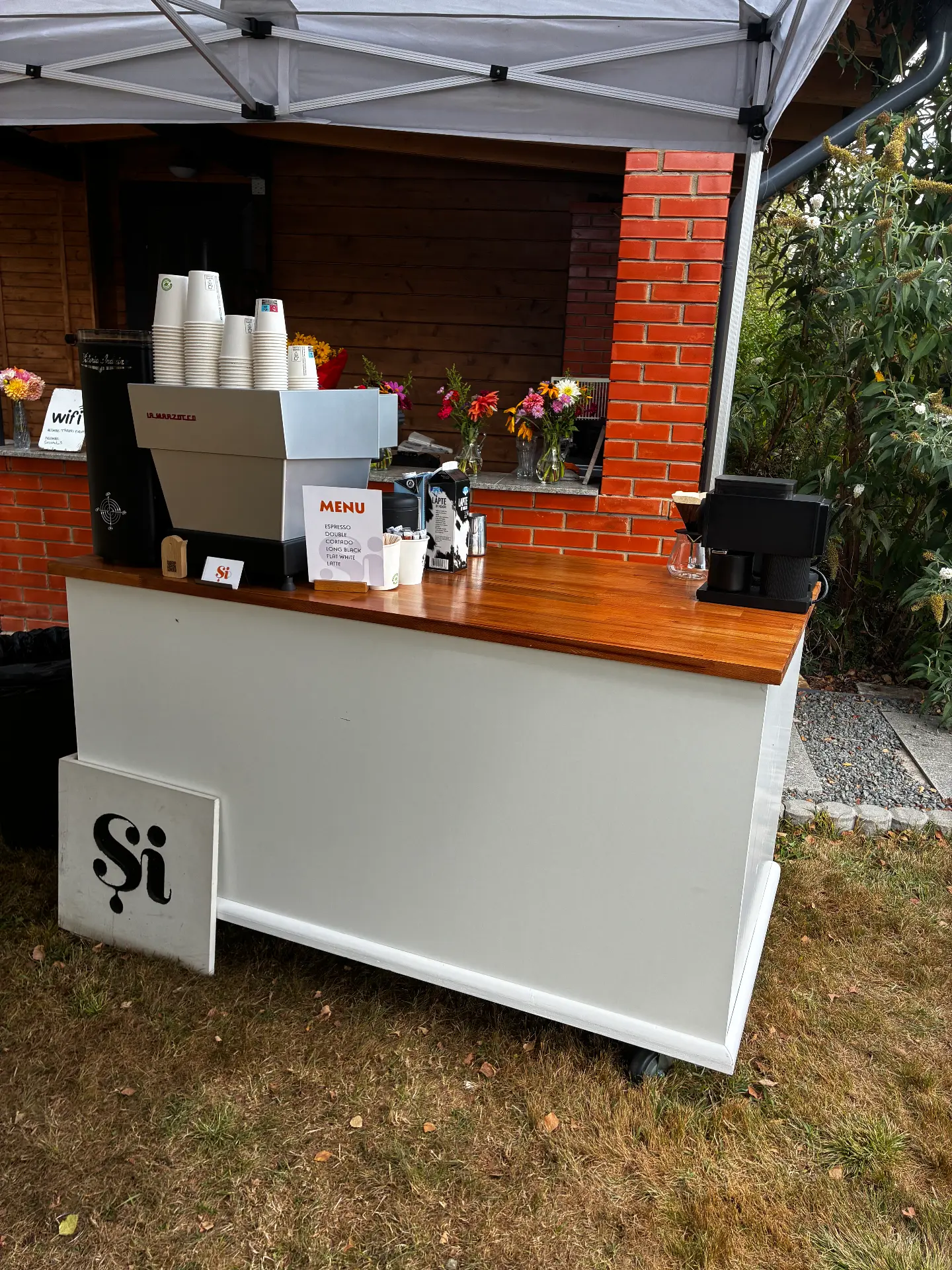 Coffee bar în aer liber